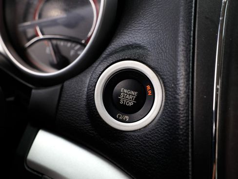 Used 2016 Dodge Journey SE w/ Flexible Seating Group image 31