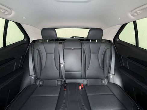 Used 2023 Buick Envision Essence AWD/4WD image 23