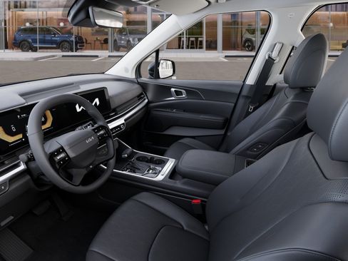 New 2027 Kia Carnival EX FWD image 17