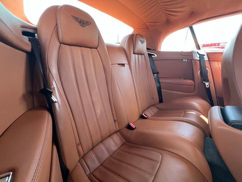 Used 2014 Bentley Continental GT image 22