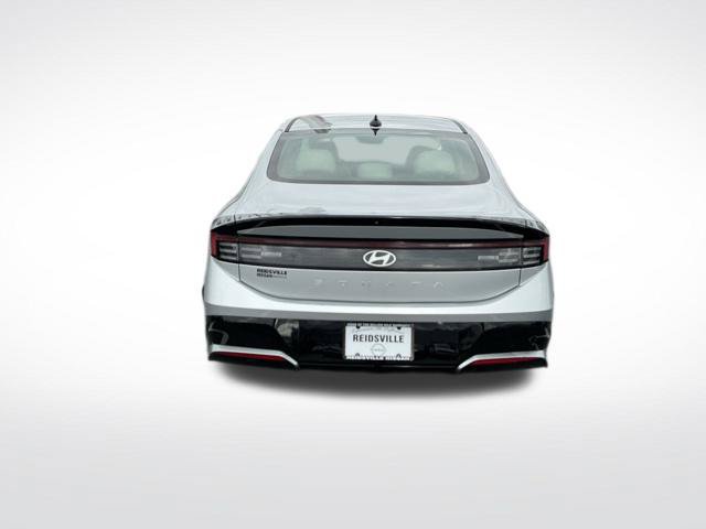 Used 2025 Hyundai Sonata SEL FWD image 4