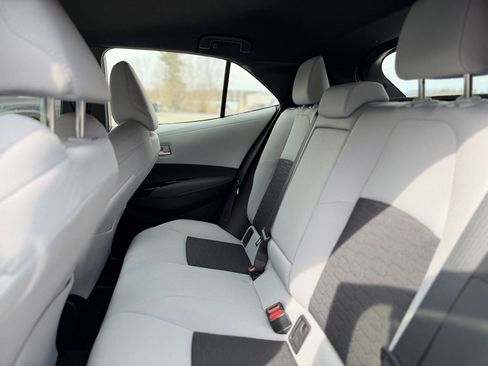 Used 2024 Toyota Corolla SE image 6