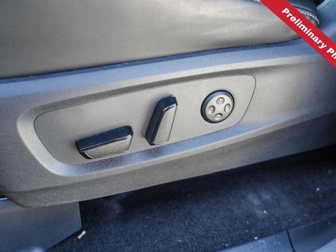 Used 2026 INFINITI QX60 Pure w/ Cargo Package FWD image 17