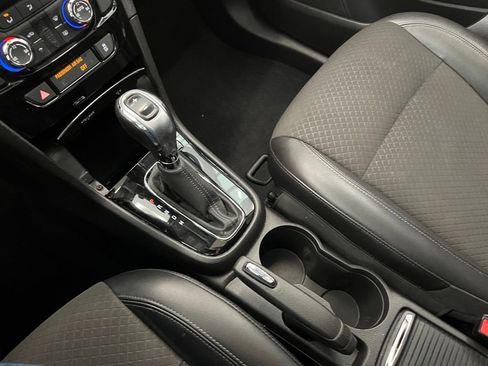 Used 2018 Buick Encore Preferred image 26