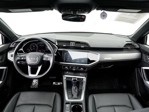 Used 2022 Audi Q3 2.0T Premium Plus AWD/4WD image 18
