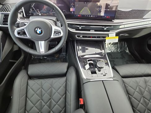 New 2026 BMW X7 xDrive40i w/ M Sport Package image 28