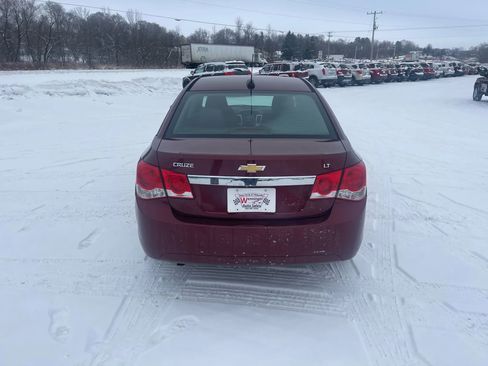 Used 2015 Chevrolet Cruze LT image 3