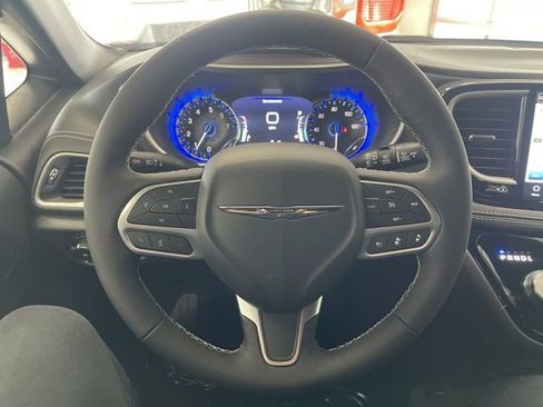 New 2026 Chrysler Pacifica Select image 31