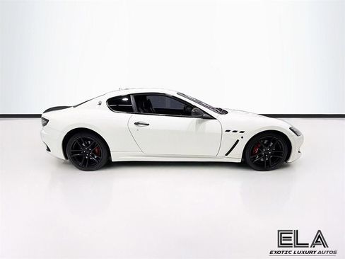 Used 2013 Maserati GranTurismo MC image 9