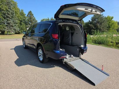Used 2018 Chrysler Pacifica Touring Plus w/ Tire & Wheel Group