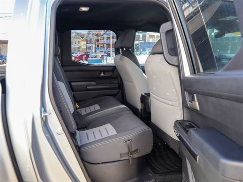 Used 2024 Toyota Tacoma TRD Sport image 27