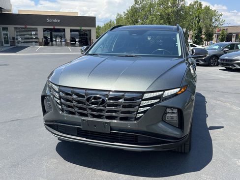 Certified 2023 Hyundai Tucson Limited AWD/4WD image 2