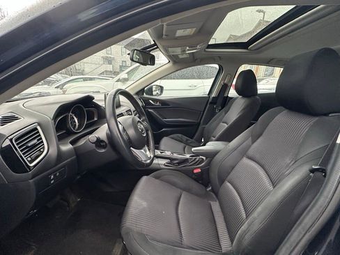 Used 2016 MAZDA MAZDA3 i Touring w/ Popular Equipment Package image 11
