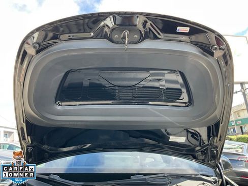 Used 2022 Tesla Model Y Performance image 12