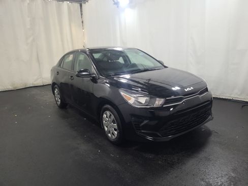 Used 2023 Kia Rio LX FWD image 4