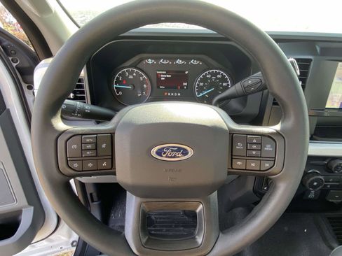 New 2026 Ford F250 XL w/ FX4 Off-Road Package AWD/4WD image 16