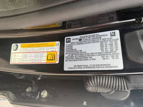 Used 2022 GMC Yukon XL Denali AWD/4WD image 47
