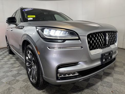 Used 2022 Lincoln Aviator Grand Touring w/ Elements Package Plus image 11