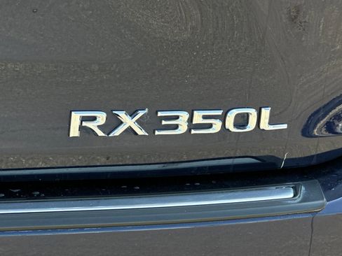 Used 2018 Lexus RX 350L Luxury w/ Cold Area Package (CT) FWD image 22
