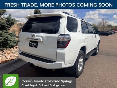 Used 2021 Toyota 4Runner SR5 Premium AWD/4WD image 8
