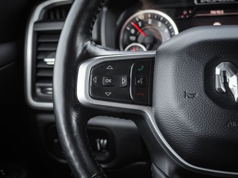 Used 2020 RAM 1500 Big Horn image 18