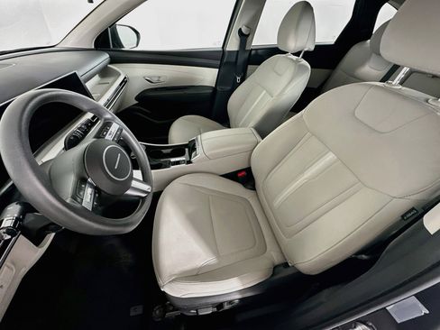 Used 2025 Hyundai Tucson SEL FWD image 13