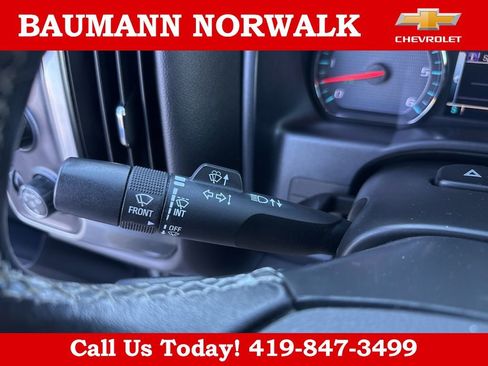 Used 2018 Chevrolet Silverado 1500 LT w/ All Star Edition image 16