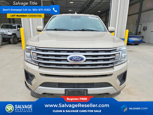 Used 2018 Ford Expedition Max XLT w/ Equipment Group 202A AWD/4WD image 6