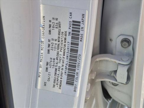 Certified 2021 MAZDA MAZDA3 s FWD image 24