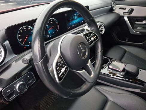 Used 2021 Mercedes-Benz CLA 250 4MATIC image 25