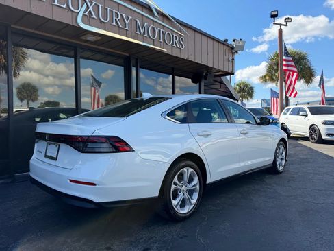 Used 2023 Honda Accord LX image 9
