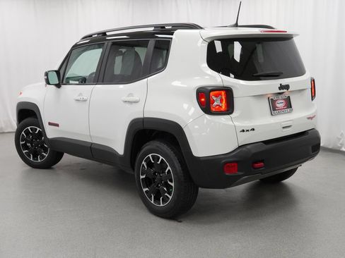 Certified 2023 Jeep Renegade Trailhawk AWD/4WD image 14