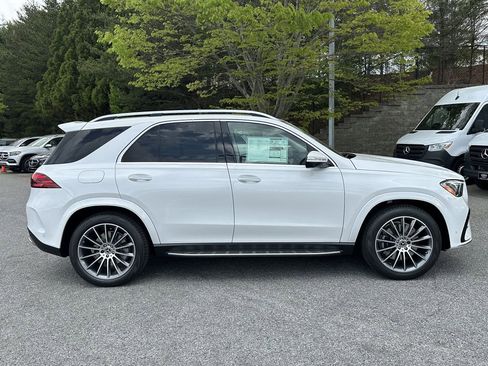 New 2026 Mercedes-Benz GLE 450e 4MATIC image 9