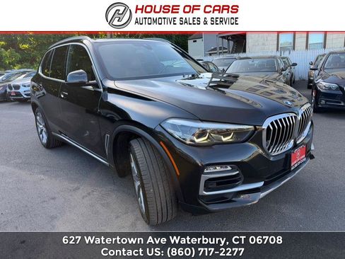 Used 2019 BMW X5 xDrive40i w/ Convenience Package AWD/4WD image 3