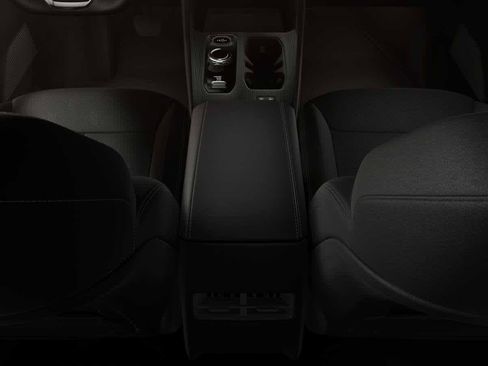 New 2026 Jeep Cherokee Laredo image 4