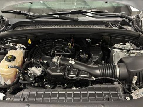 Used 2022 Jeep Grand Cherokee Limited AWD/4WD image 27