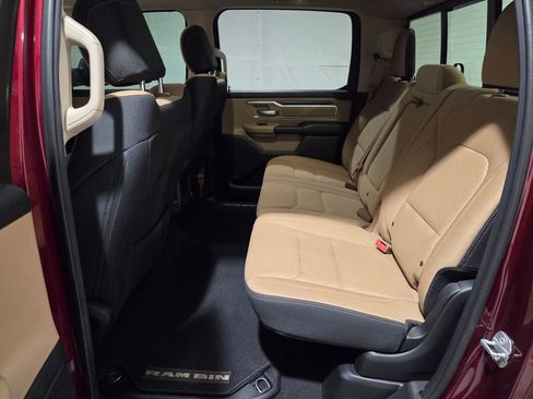 Used 2019 RAM 1500 Big Horn image 11