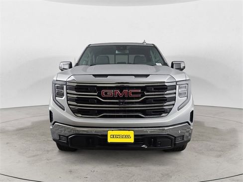Used 2022 GMC Sierra 1500 SLT w/ SLT Premium Plus Package image 8