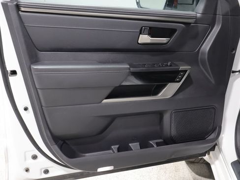 Used 2024 Toyota Tundra Limited AWD/4WD image 14