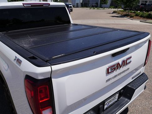 Used 2021 GMC Sierra 1500 Elevation w/ X31 Off-Road Package AWD/4WD image 57