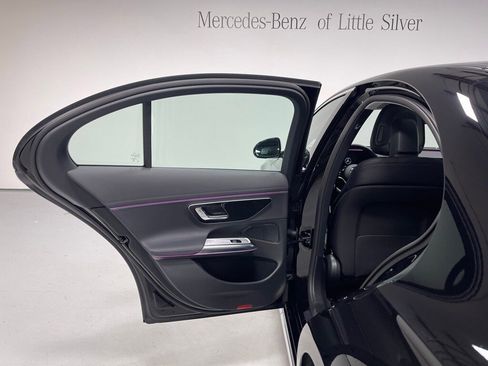 Used 2026 Mercedes-Benz E 350 4MATIC image 23