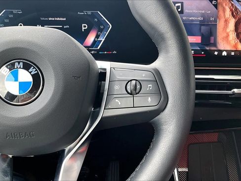 Certified 2025 BMW X2 xDrive28i image 18