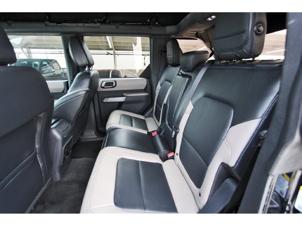 Used 2022 Ford Bronco Wildtrak AWD/4WD image 14