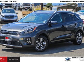 Used 2022 Kia Niro EX image 1