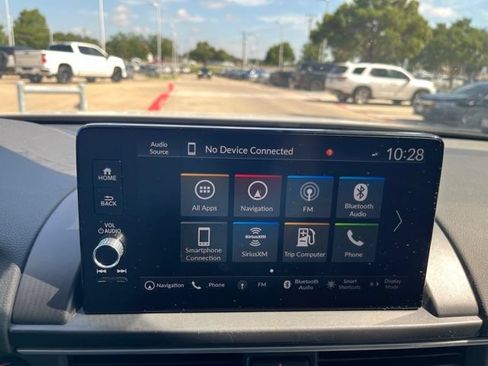 Used 2023 Honda Pilot Touring image 16