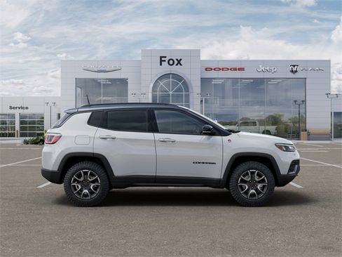 New 2026 Jeep Compass Trailhawk image 21
