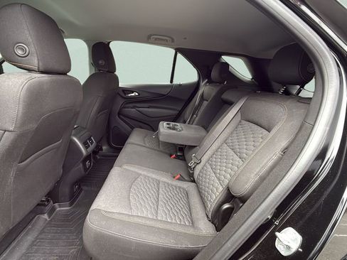 Used 2019 Chevrolet Equinox LT image 17