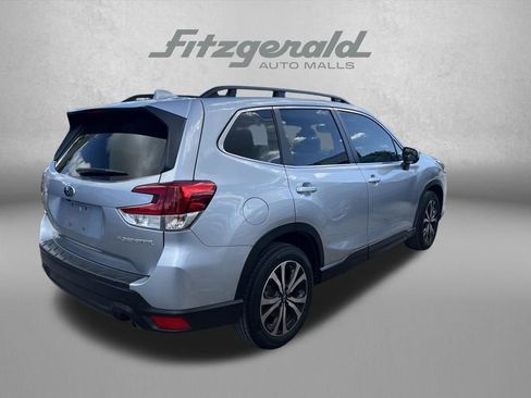 Used 2023 Subaru Forester Limited image 8