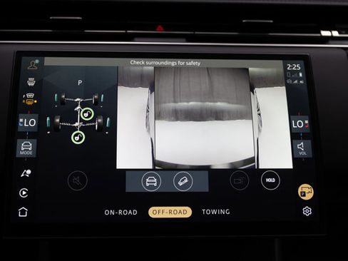 Used 2024 Land Rover Range Rover SV image 96