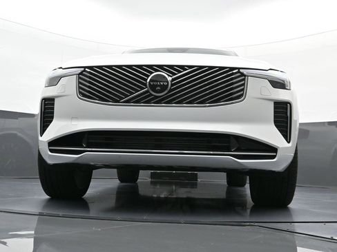 Used 2025 Volvo XC90 T8 Ultra w/ Protection Package image 23